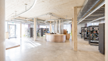 Wohn- und Geschäftshaus, Uetikon am See