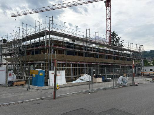 Residential and commercial building, Uetikon am See