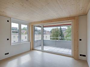 Passage vers le balcon